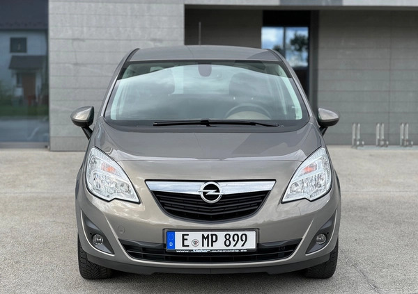 Opel Meriva cena 28900 przebieg: 97000, rok produkcji 2010 z Rzeszów małe 232